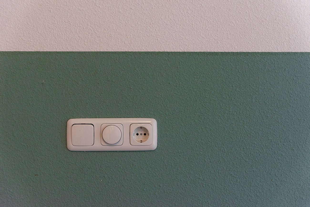 Schalter und Steckdose